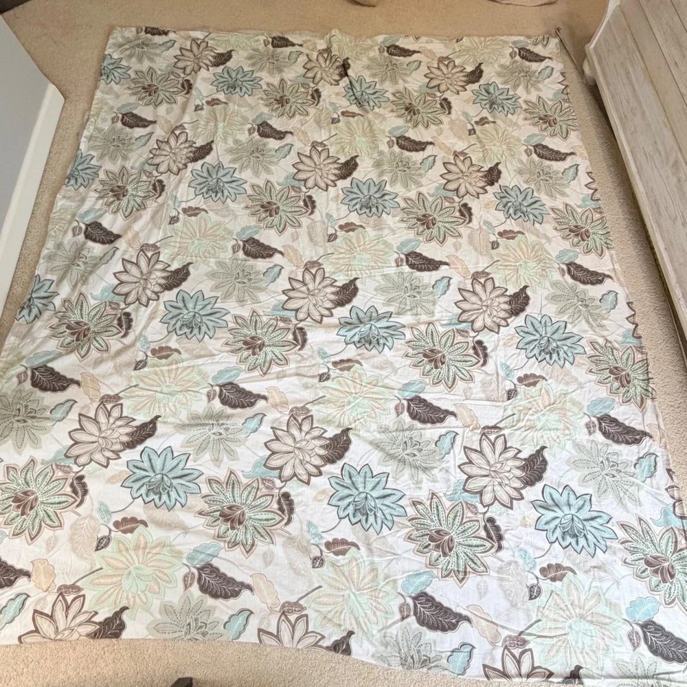Threshold King Floral Medallion  Reversable Duvet Cover 100% Cotton
